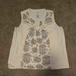 St. John's Bay Cream and Blue Sleeveless Blouse